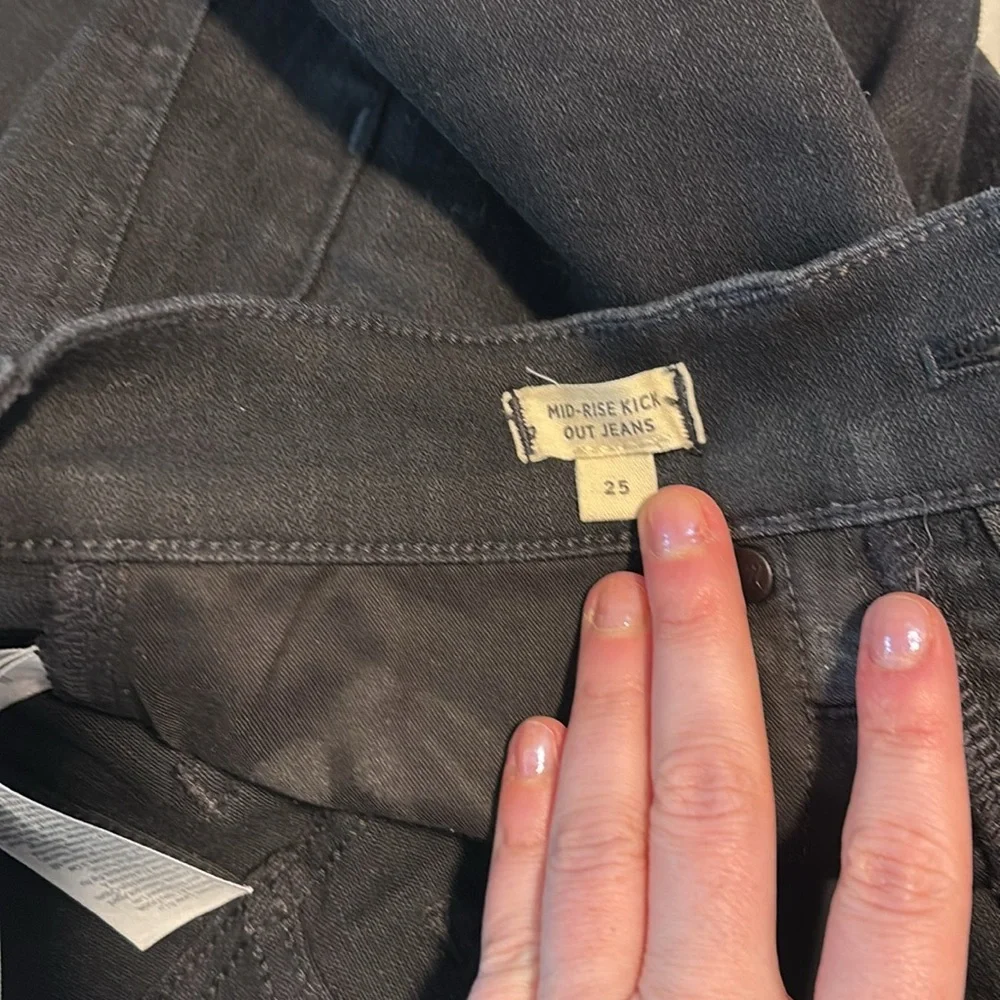 EUC Madewell Gray Kick Out Flare - size 2 (25) - Picture 9 of 10